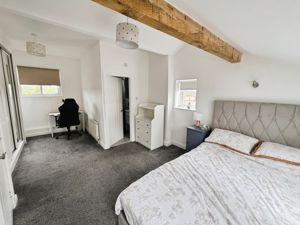 Master bedroom- click for photo gallery